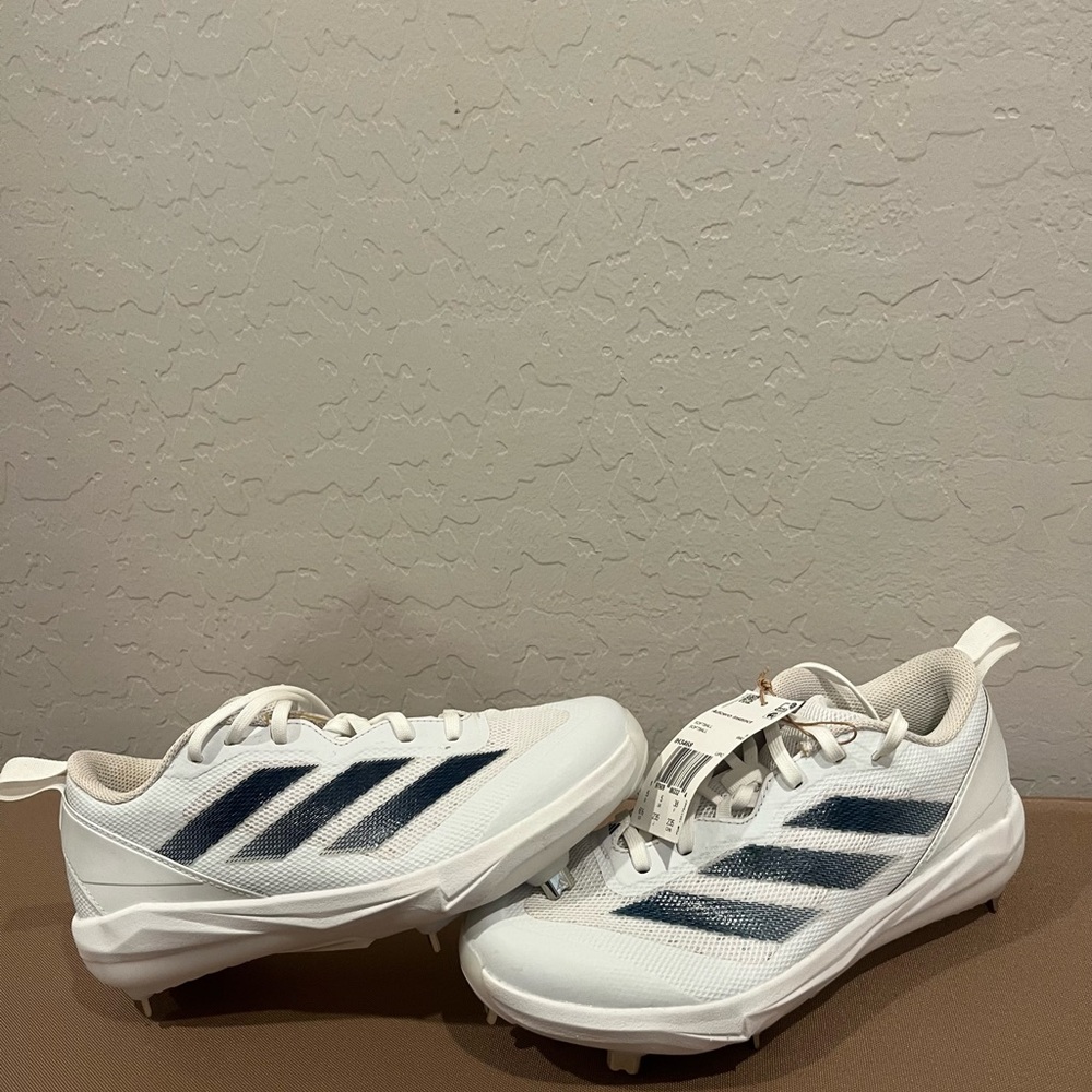 Adidas Adizero Softball Cleats – Size 6.5 – New with Tags